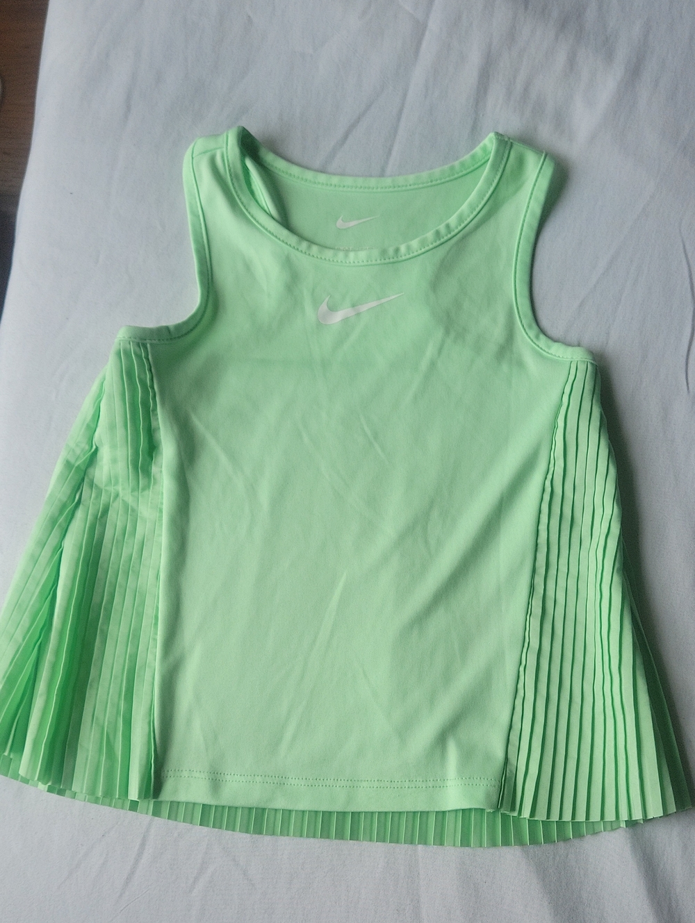 Nike Girls' Light Green Pleated Athletic Tank